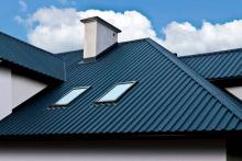 Оптимальный вариант – выбор профнастила для крыши 